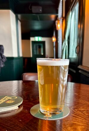 Bilde 52 Noble Kellerbier, Blackjack Brew Co, Crown Inn. Foto_ Ivar Aune-resized-to-large